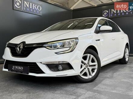 Белый Рено Меган, объемом двигателя 1.5 л и пробегом 88 тыс. км за 15900 $, фото 1 на Automoto.ua