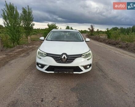 Білий Рено Меган, об'ємом двигуна 1.5 л та пробігом 179 тис. км за 12350 $, фото 1 на Automoto.ua
