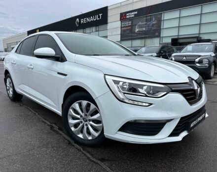 Белый Рено Меган, объемом двигателя 1.6 л и пробегом 110 тыс. км за 11500 $, фото 1 на Automoto.ua