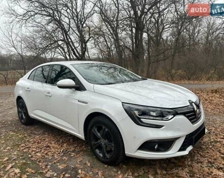 Білий Рено Меган, об'ємом двигуна 1.46 л та пробігом 144 тис. км за 15500 $, фото 1 на Automoto.ua