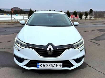 Рено Меган 2019 у Жашкове на Automoto.ua Білий Рено Меган, об'ємом двигуна 1.6 л та пробігом 35 тис. км за 13300 $, фото 1 на Automoto.ua