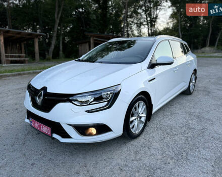 Белый Рено Меган, объемом двигателя 1.46 л и пробегом 177 тыс. км за 14600 $, фото 1 на Automoto.ua