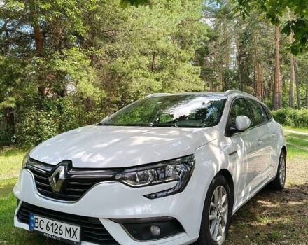 Белый Рено Меган, объемом двигателя 1.46 л и пробегом 132 тыс. км за 12599 $, фото 1 на Automoto.ua