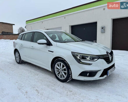 Белый Рено Меган, объемом двигателя 1.46 л и пробегом 181 тыс. км за 13500 $, фото 1 на Automoto.ua