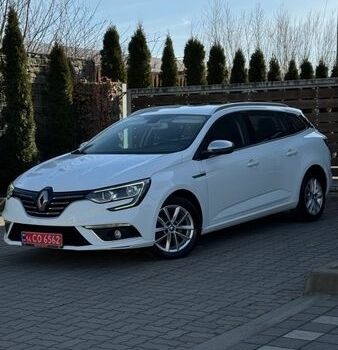 Білий Рено Меган, об'ємом двигуна 1.46 л та пробігом 198 тис. км за 13750 $, фото 1 на Automoto.ua