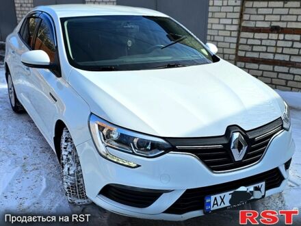 Рено Меган 2019 у Харкові на Automoto.ua Білий Рено Меган, об'ємом двигуна 16 л та пробігом 58 тис. км за 11400 $, фото 1 на Automoto.ua