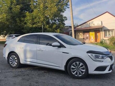 Рено Меган 2019 у Черкасах на Automoto.ua Білий Рено Меган, об'ємом двигуна 1.6 л та пробігом 42 тис. км за 13300 $, фото 1 на Automoto.ua