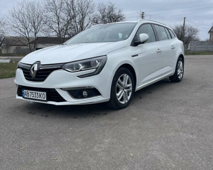 Білий Рено Меган, об'ємом двигуна 1.46 л та пробігом 133 тис. км за 15399 $, фото 1 на Automoto.ua