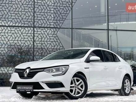 Белый Рено Меган, объемом двигателя 1.46 л и пробегом 131 тыс. км за 16643 $, фото 1 на Automoto.ua