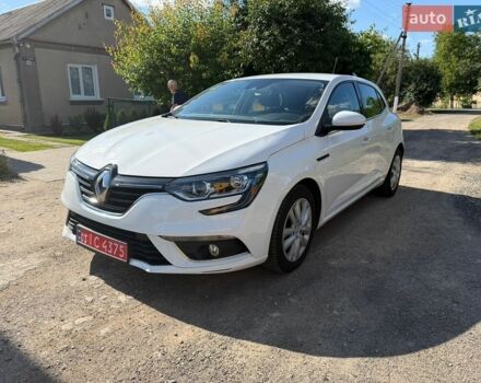 Білий Рено Меган, об'ємом двигуна 1.5 л та пробігом 260 тис. км за 11499 $, фото 1 на Automoto.ua