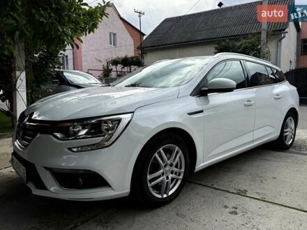 Белый Рено Меган, объемом двигателя 1.46 л и пробегом 111 тыс. км за 12900 $, фото 1 на Automoto.ua