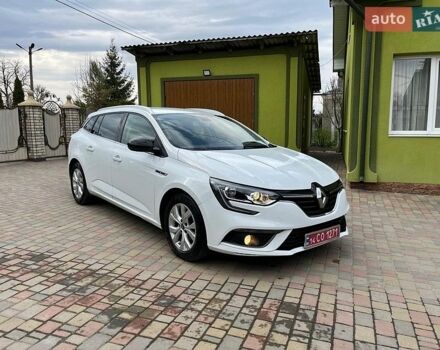 Белый Рено Меган, объемом двигателя 1.46 л и пробегом 250 тыс. км за 12650 $, фото 1 на Automoto.ua