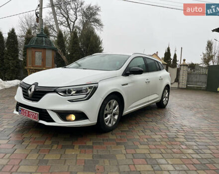 Белый Рено Меган, объемом двигателя 1.5 л и пробегом 250 тыс. км за 12950 $, фото 1 на Automoto.ua