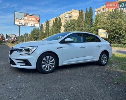 Белый Рено Меган, объемом двигателя 1.5 л и пробегом 180 тыс. км за 8900 $, фото 1 на Automoto.ua