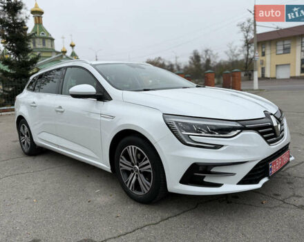 Белый Рено Меган, объемом двигателя 1.5 л и пробегом 138 тыс. км за 15399 $, фото 1 на Automoto.ua
