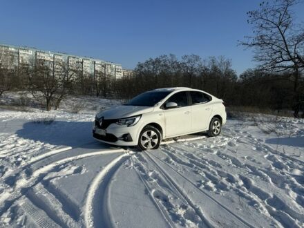 Білий Рено Меган, об'ємом двигуна 1 л та пробігом 8 тис. км за 15500 $, фото 1 на Automoto.ua