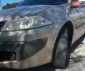 Бежевый Рено Меган, объемом двигателя 1.6 л и пробегом 290 тыс. км за 4750 $, фото 1 на Automoto.ua
