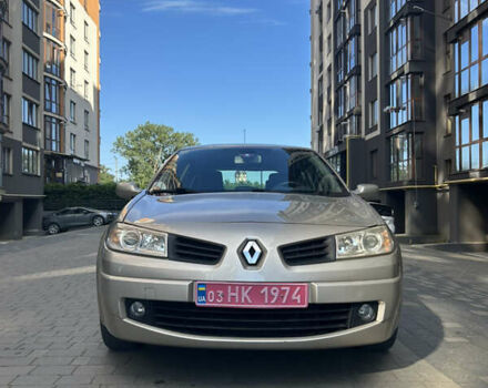 Бежевый Рено Меган, объемом двигателя 1.6 л и пробегом 214 тыс. км за 6550 $, фото 1 на Automoto.ua