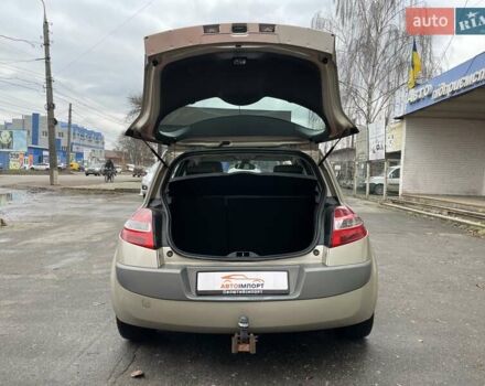 Бежевый Рено Меган, объемом двигателя 1.6 л и пробегом 178 тыс. км за 6000 $, фото 23 на Automoto.ua