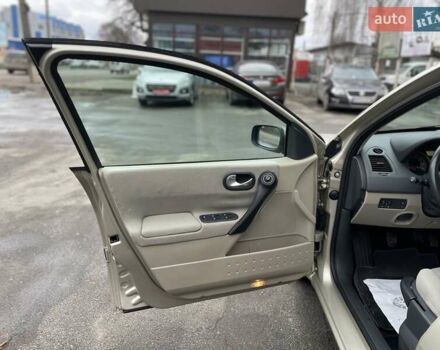 Бежевый Рено Меган, объемом двигателя 1.6 л и пробегом 178 тыс. км за 6000 $, фото 8 на Automoto.ua