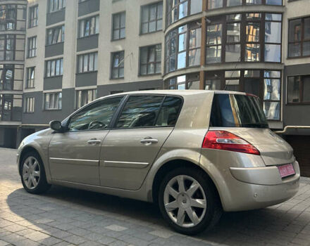 Бежевый Рено Меган, объемом двигателя 1.6 л и пробегом 214 тыс. км за 6550 $, фото 7 на Automoto.ua