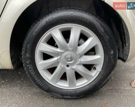 Бежевый Рено Меган, объемом двигателя 1.6 л и пробегом 178 тыс. км за 6000 $, фото 47 на Automoto.ua