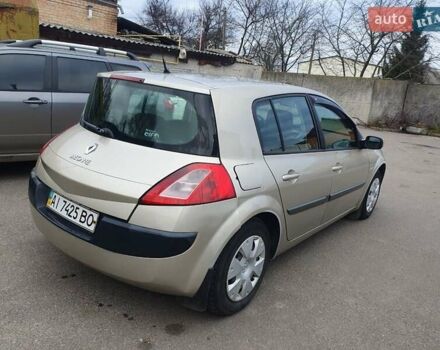 Бежевый Рено Меган, объемом двигателя 1.6 л и пробегом 170 тыс. км за 4300 $, фото 3 на Automoto.ua