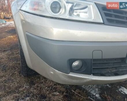 Бежевый Рено Меган, объемом двигателя 1.6 л и пробегом 191 тыс. км за 4400 $, фото 5 на Automoto.ua