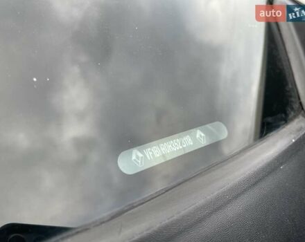 Бежевый Рено Меган, объемом двигателя 1.6 л и пробегом 178 тыс. км за 6000 $, фото 7 на Automoto.ua