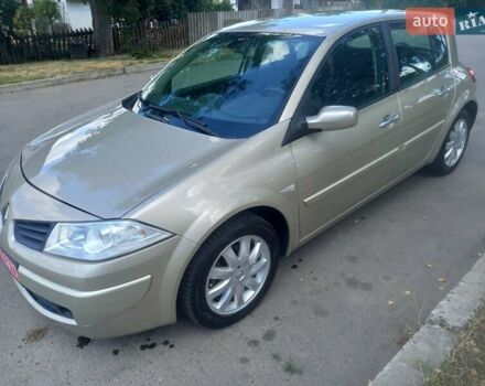 Бежевый Рено Меган, объемом двигателя 1.6 л и пробегом 179 тыс. км за 5150 $, фото 19 на Automoto.ua