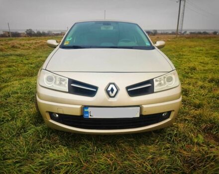 Бежевый Рено Меган, объемом двигателя 1.6 л и пробегом 270 тыс. км за 3200 $, фото 6 на Automoto.ua