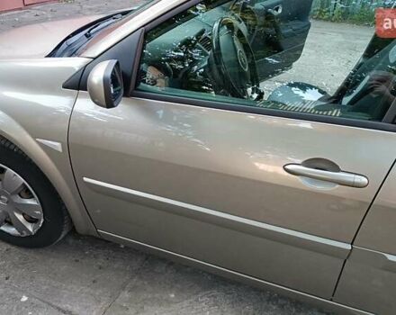 Рено Меган 2008 в Житомире на Automoto.ua Бежевый Рено Меган, объемом двигателя 1.6 л и пробегом 190 тыс. км за 4600 $, фото 7 на Automoto.ua