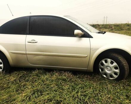 Бежевый Рено Меган, объемом двигателя 1.6 л и пробегом 270 тыс. км за 3200 $, фото 3 на Automoto.ua