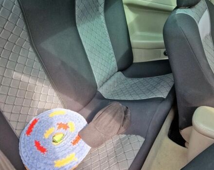 Бежевый Рено Меган, объемом двигателя 1.6 л и пробегом 190 тыс. км за 3700 $, фото 2 на Automoto.ua