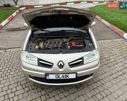 Бежевий Рено Меган, об'ємом двигуна 2 л та пробігом 186 тис. км за 6200 $, фото 28 на Automoto.ua