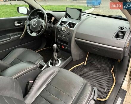 Бежевий Рено Меган, об'ємом двигуна 2 л та пробігом 186 тис. км за 6200 $, фото 18 на Automoto.ua