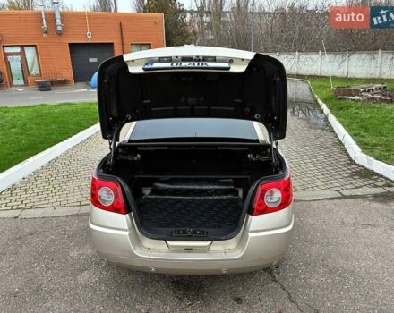 Бежевий Рено Меган, об'ємом двигуна 2 л та пробігом 186 тис. км за 6200 $, фото 4 на Automoto.ua