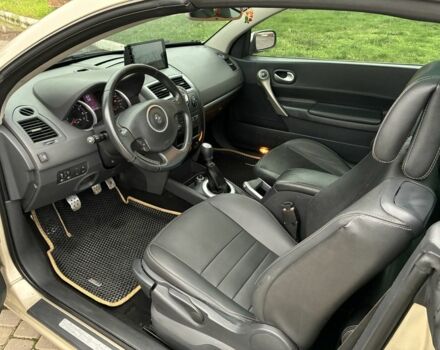 Бежевий Рено Меган, об'ємом двигуна 2 л та пробігом 186 тис. км за 6200 $, фото 5 на Automoto.ua