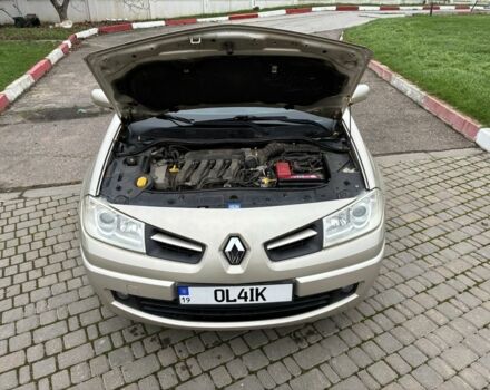Бежевий Рено Меган, об'ємом двигуна 2 л та пробігом 186 тис. км за 6200 $, фото 18 на Automoto.ua