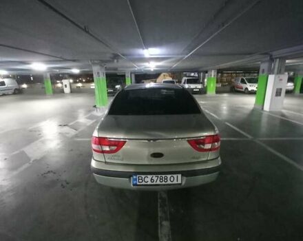 Бежевый Рено Меган, объемом двигателя 1.39 л и пробегом 168 тыс. км за 3300 $, фото 9 на Automoto.ua