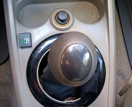 Бежевий Рено Меган, об'ємом двигуна 2 л та пробігом 210 тис. км за 3450 $, фото 9 на Automoto.ua