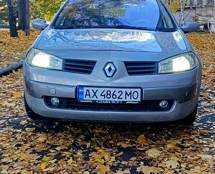 Бежевий Рено Меган, об'ємом двигуна 2 л та пробігом 210 тис. км за 3450 $, фото 1 на Automoto.ua
