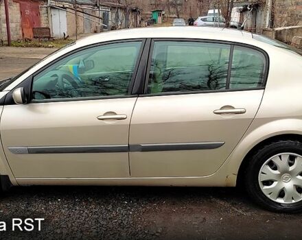 Бежевый Рено Меган, объемом двигателя 1.6 л и пробегом 203 тыс. км за 4500 $, фото 2 на Automoto.ua