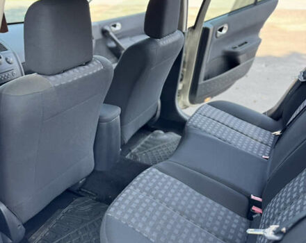 Бежевый Рено Меган, объемом двигателя 1.6 л и пробегом 161 тыс. км за 4950 $, фото 9 на Automoto.ua