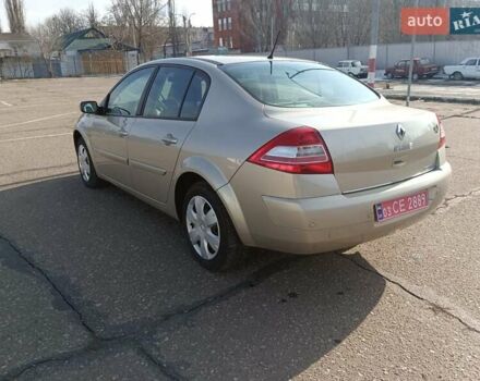 Рено Меган 2006 в Николаеве на Automoto.ua Бежевый Рено Меган, объемом двигателя 2 л и пробегом 212 тыс. км за 5199 $, фото 6 на Automoto.ua