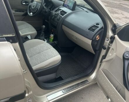 Бежевый Рено Меган, объемом двигателя 1.5 л и пробегом 250 тыс. км за 2299 $, фото 6 на Automoto.ua