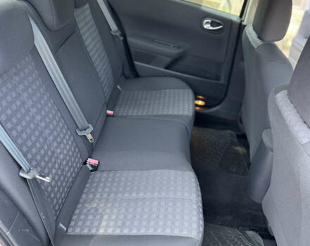 Бежевый Рено Меган, объемом двигателя 1.6 л и пробегом 161 тыс. км за 4950 $, фото 16 на Automoto.ua