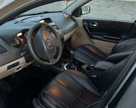 Бежевий Рено Меган, об'ємом двигуна 1.6 л та пробігом 310 тис. км за 4000 $, фото 6 на Automoto.ua