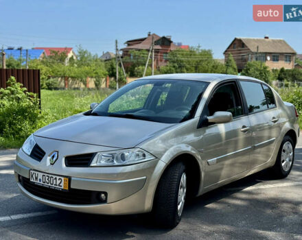 Бежевый Рено Меган, объемом двигателя 1.6 л и пробегом 161 тыс. км за 4950 $, фото 2 на Automoto.ua