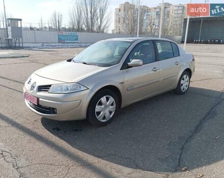 Рено Меган 2006 в Николаеве на Automoto.ua Бежевый Рено Меган, объемом двигателя 2 л и пробегом 212 тыс. км за 5199 $, фото 5 на Automoto.ua